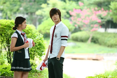 Korean Drama Box: [REVIEW]TV series "Naughty Kiss" - First episode