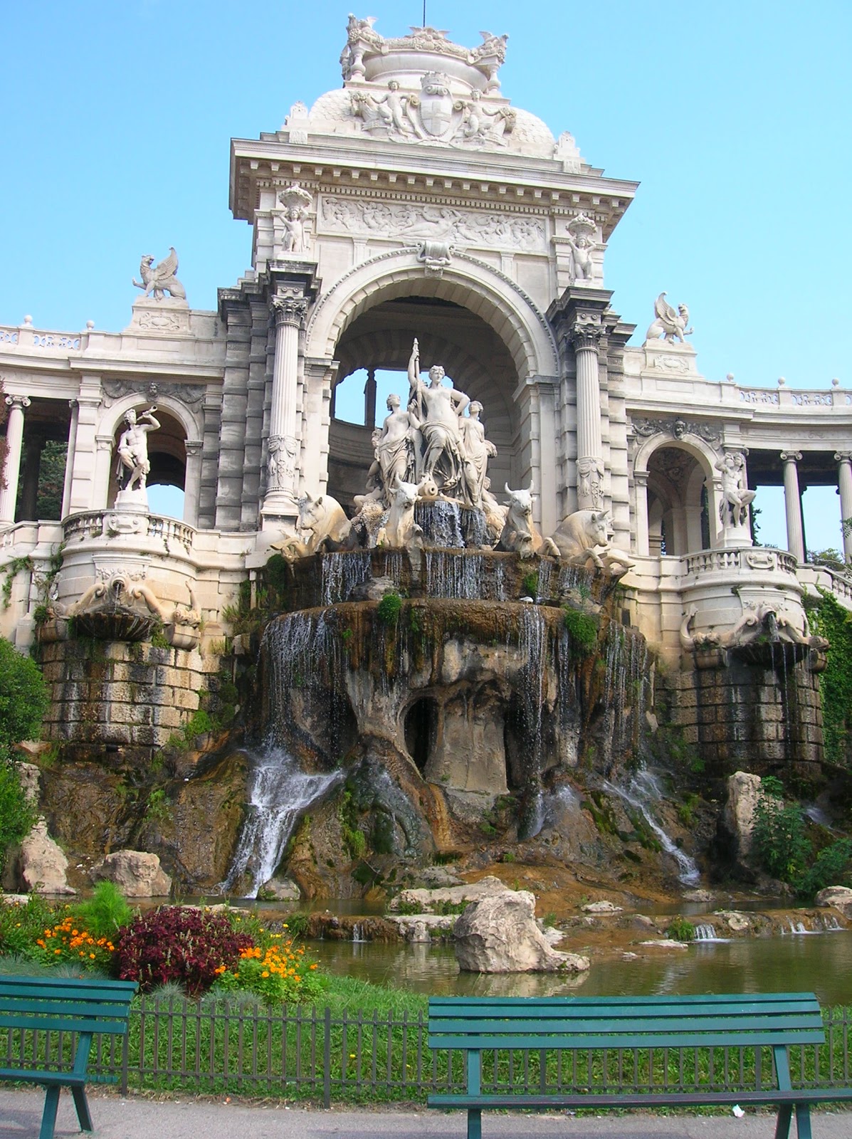 Los Rincones Escondidos Marsella ( Francia )