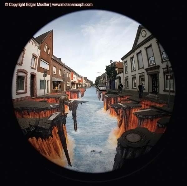 [street-road-art-07.jpg]