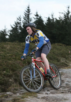 [manvbike07_oisin.jpg]