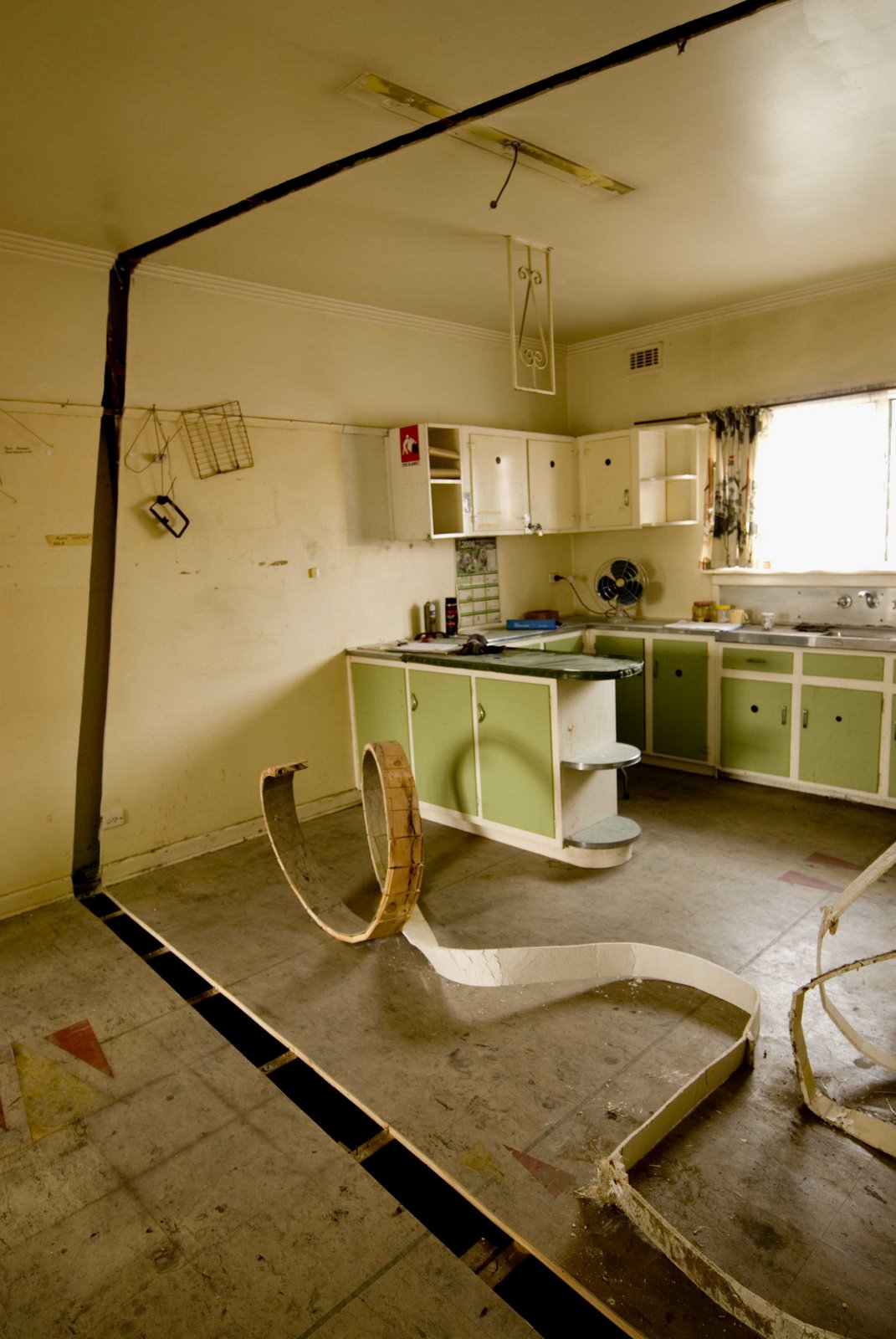 [Depot6-TheUpholsterer-RobbieRowlands.jpg]