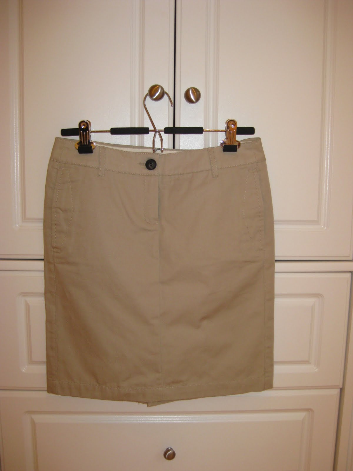 Customizing Your 10 Item Wardrobe The Daily Connoisseur