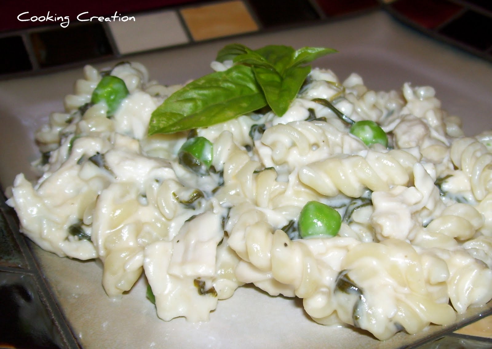 Cooking Creation Rotini with Chicken and Vegetables in a White Wine