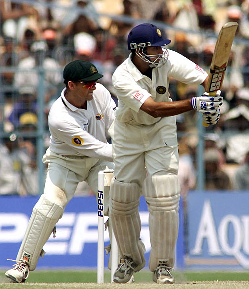 [India+had+conceded+a+series+lead+going+in+to+the+second+Test+in+Kolkata-708165.jpg]