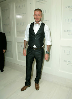 do you wear a belt with a vest