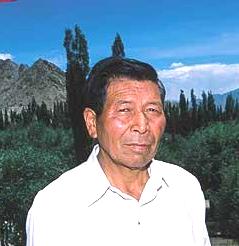 [Chewang+Norphel,+the+ice-man+of+Ladakh.JPG]