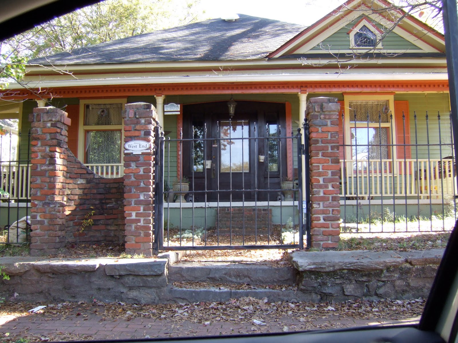 The American Suburb Race and Atlanta Suburbs Atlanta's West End