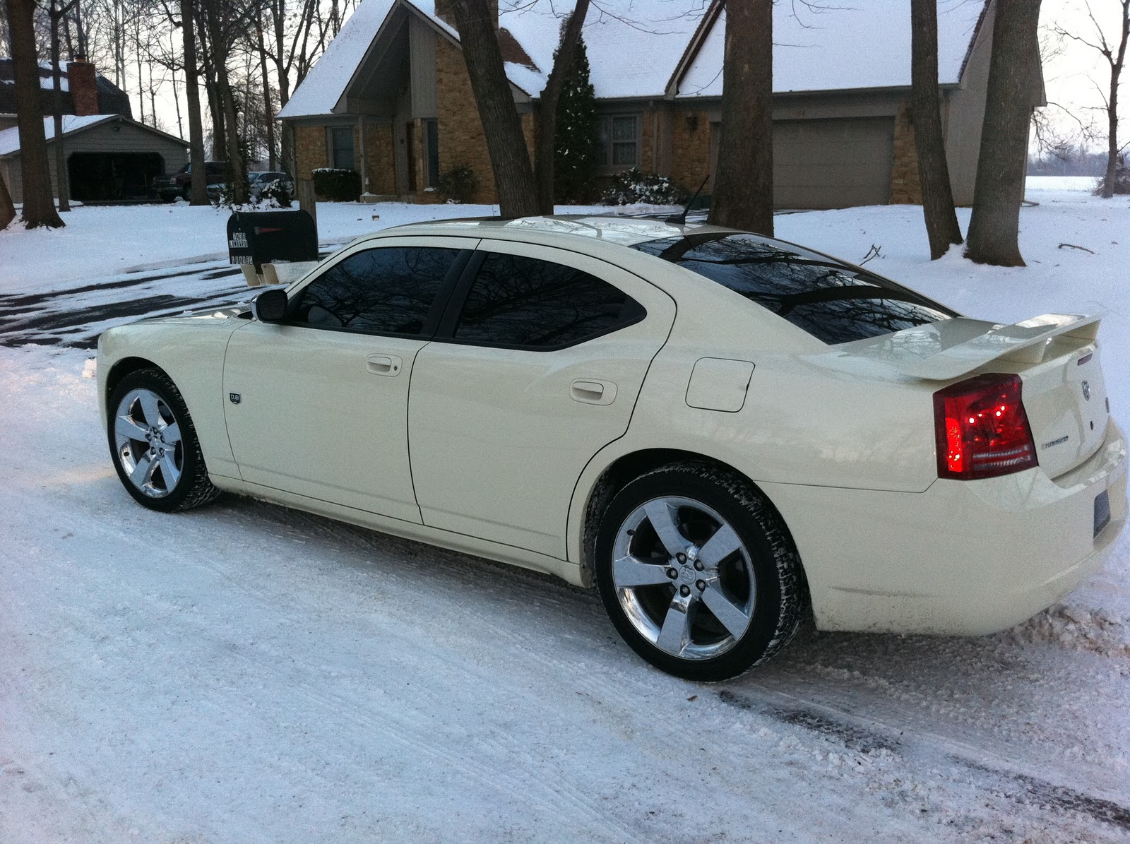 2008 Charger Dub-Cool Vanilla