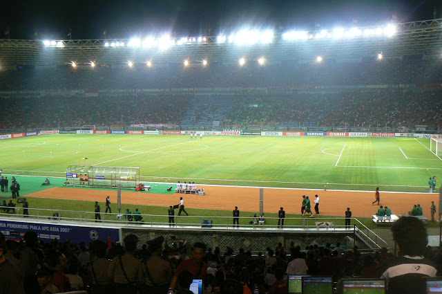 Gelaro Bung Karno Stadium almost an hour before kick-off