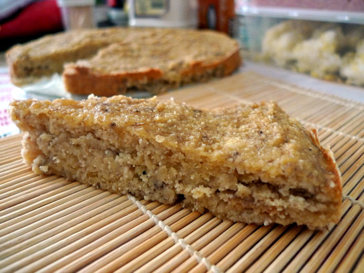 Betty's Bites Super moist banana & almond cake