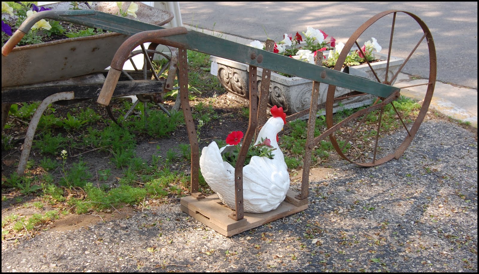 Antique Figural Chickens In Car Wheellock England - Antique Cars Blog