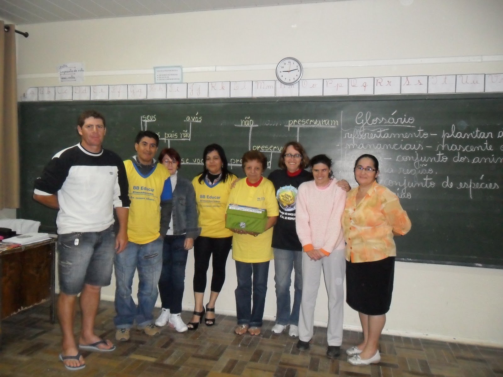 E. M. PROFº OSWALDO CABRAL: 2010