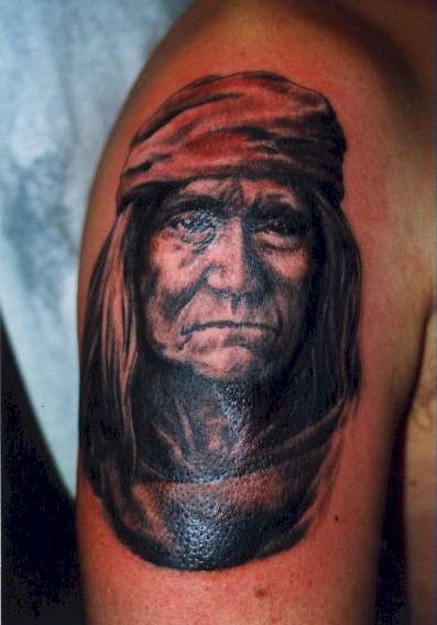 [american-indian-tattoo-4.jpg]