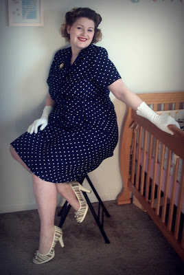 1940s pin curls tutorial and polka dot dress 1940s pin curls tutorial and polka dot dress