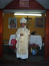 + Monseñor Victor Hugo García Cortés Arzobispo Vetero de México.