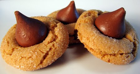 [hershey+kiss+cookies.jpg]