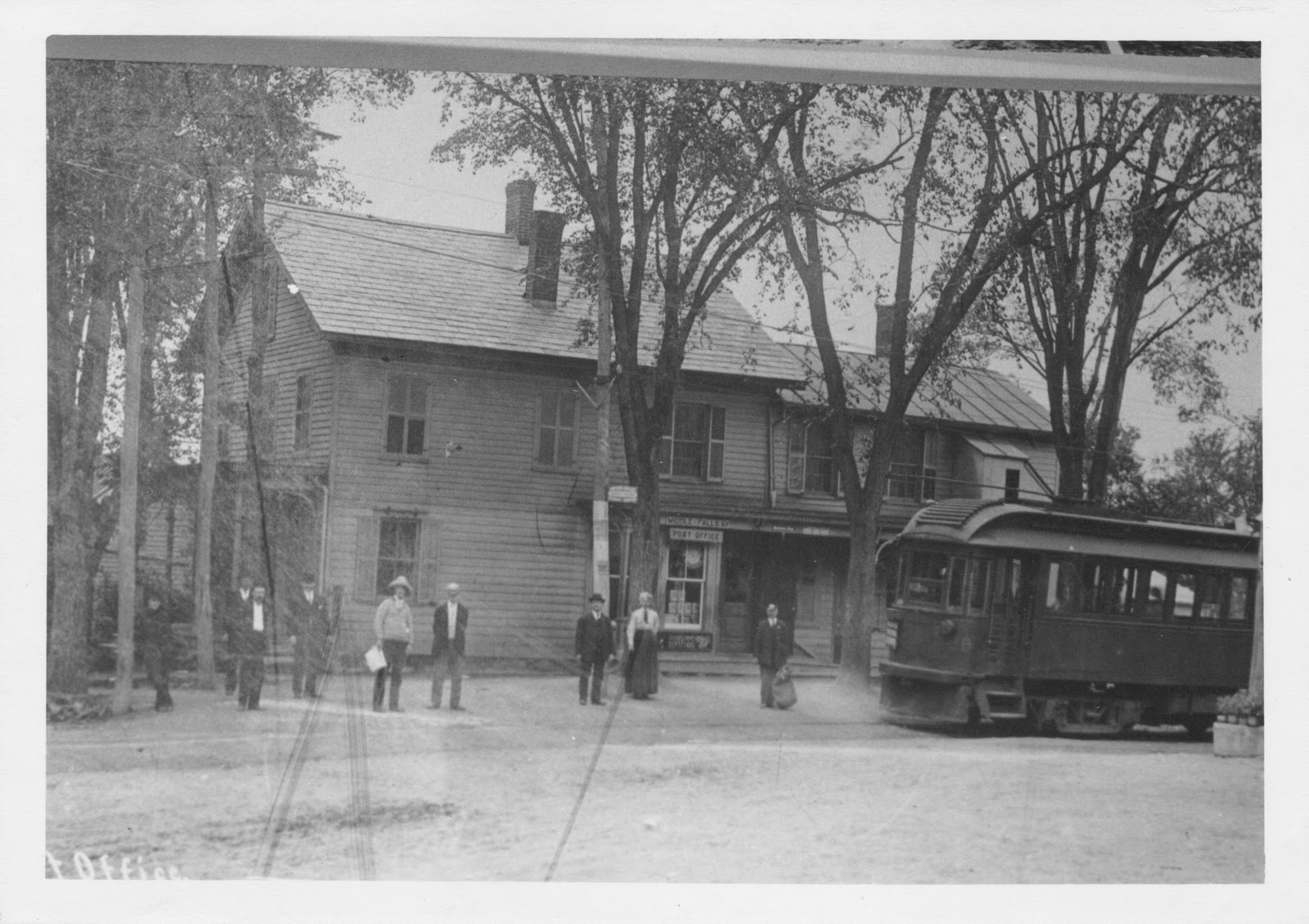 History around Schenectady Mansfield's Store and Post Office, Middle