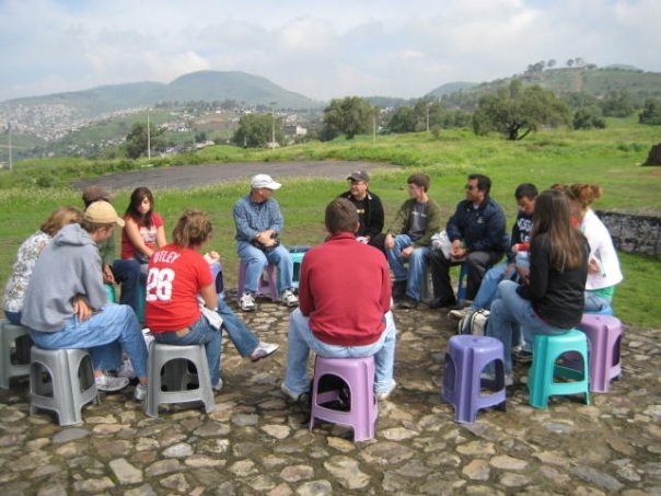 [devos+pyramids.JPE]