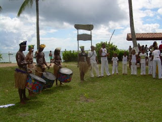 Apresentaçao de Capoeira e do Grupo Tinharé