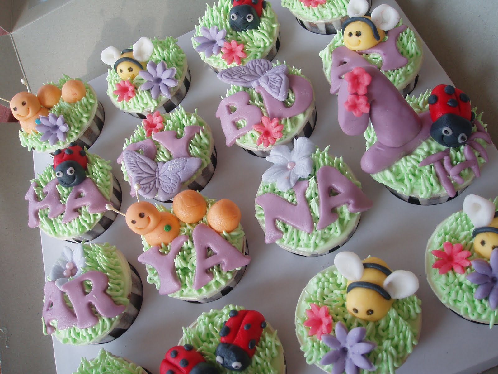 Sweety Yummie CupcakeYuMmy in the TuMmie!! Birthday celebration