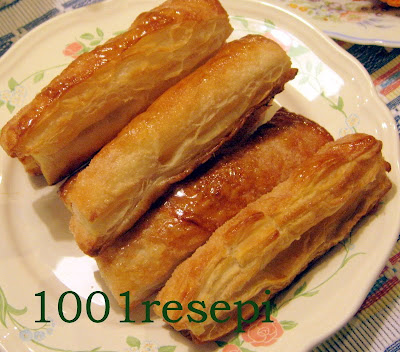 Koleksi 1001 Resepi: cinnamon pastry stick custard lemon sauce