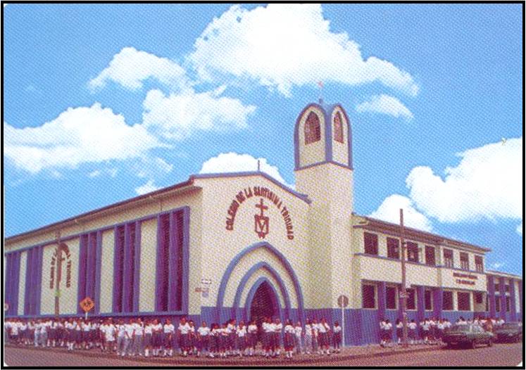 COLEGIO DE LA SANTÌSIMA TRINIDAD COLEGIO DE LA SANTÌSIMA TRINIDAD