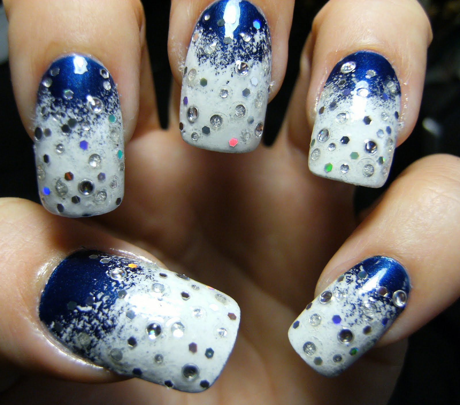 [WINTER+WONDERLAND+=+DEEZ-NAILZ=+(8).JPG]