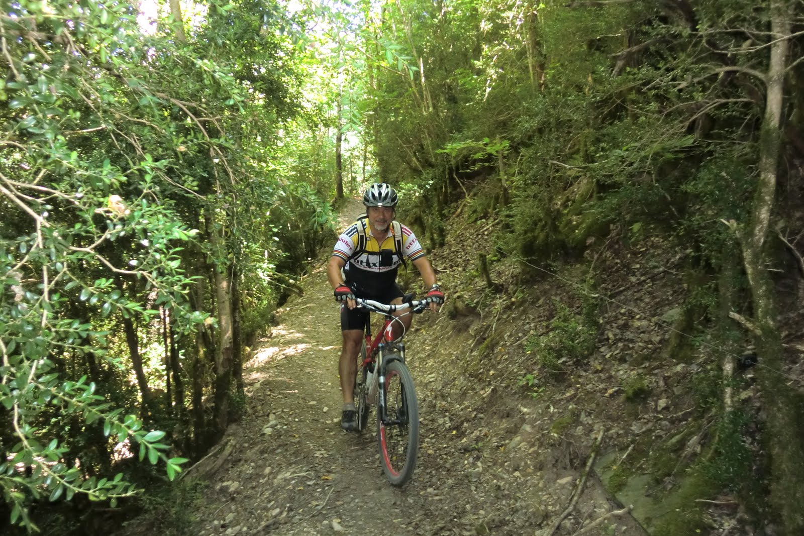 BTT PELS VOLTANTS DE SALOU.... PEDALS DE FOC 2010