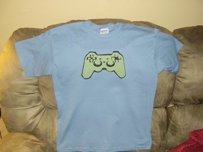 Snazzle Craft: Playstation Controller T-shirt Applique