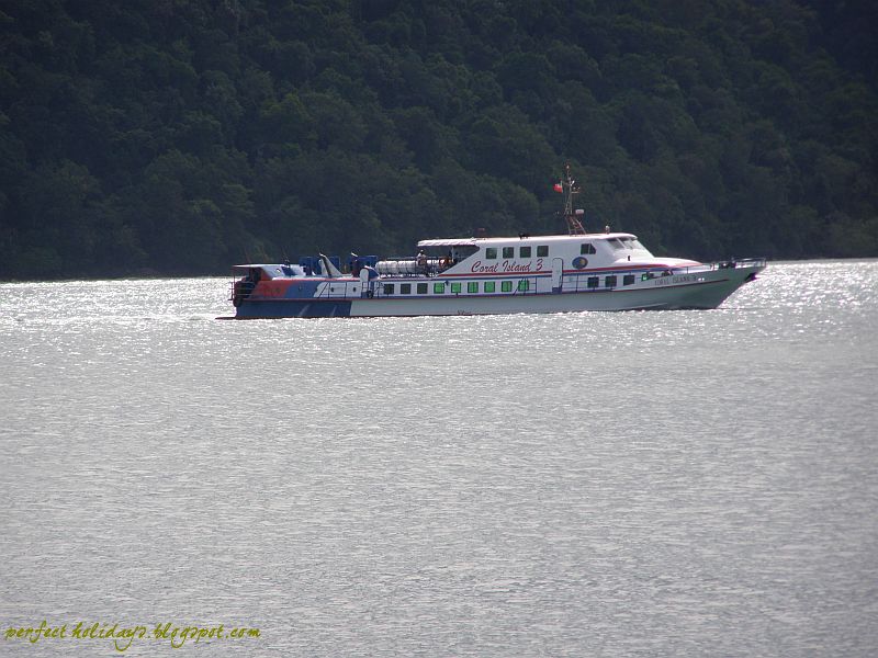 [ferry+2.jpg]