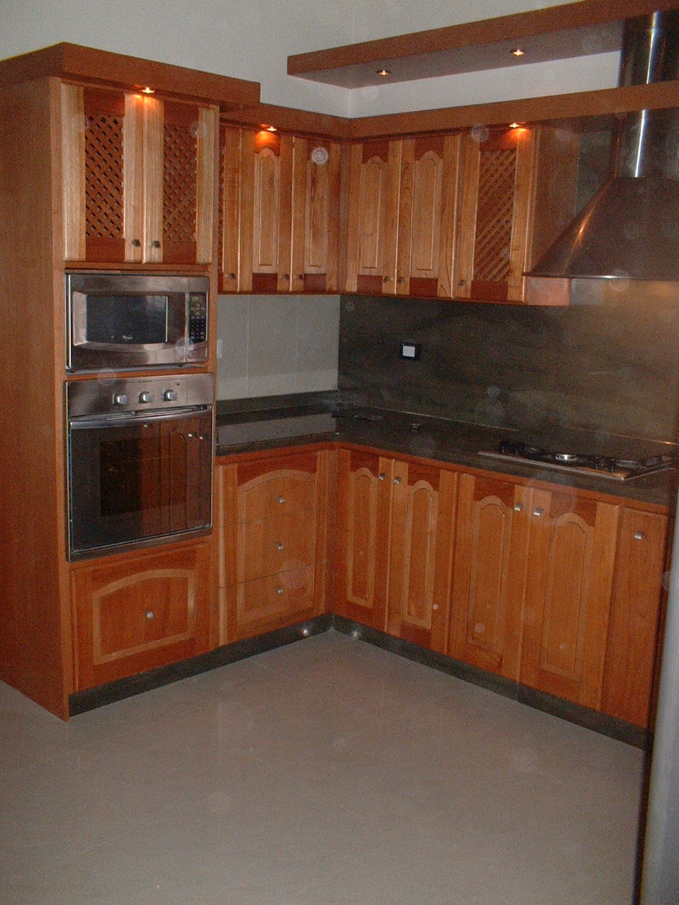 Mueble de Sonido Madera de Cedro ~ Cocinas, mobiliarios