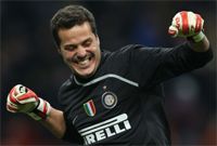 Julio Cesar gusta al Manchester United