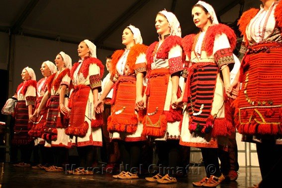 [IMG_0013T+leve.jpg]