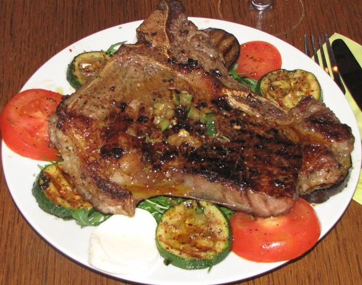 Kuhinja s srcem TBone Steak Texas Style