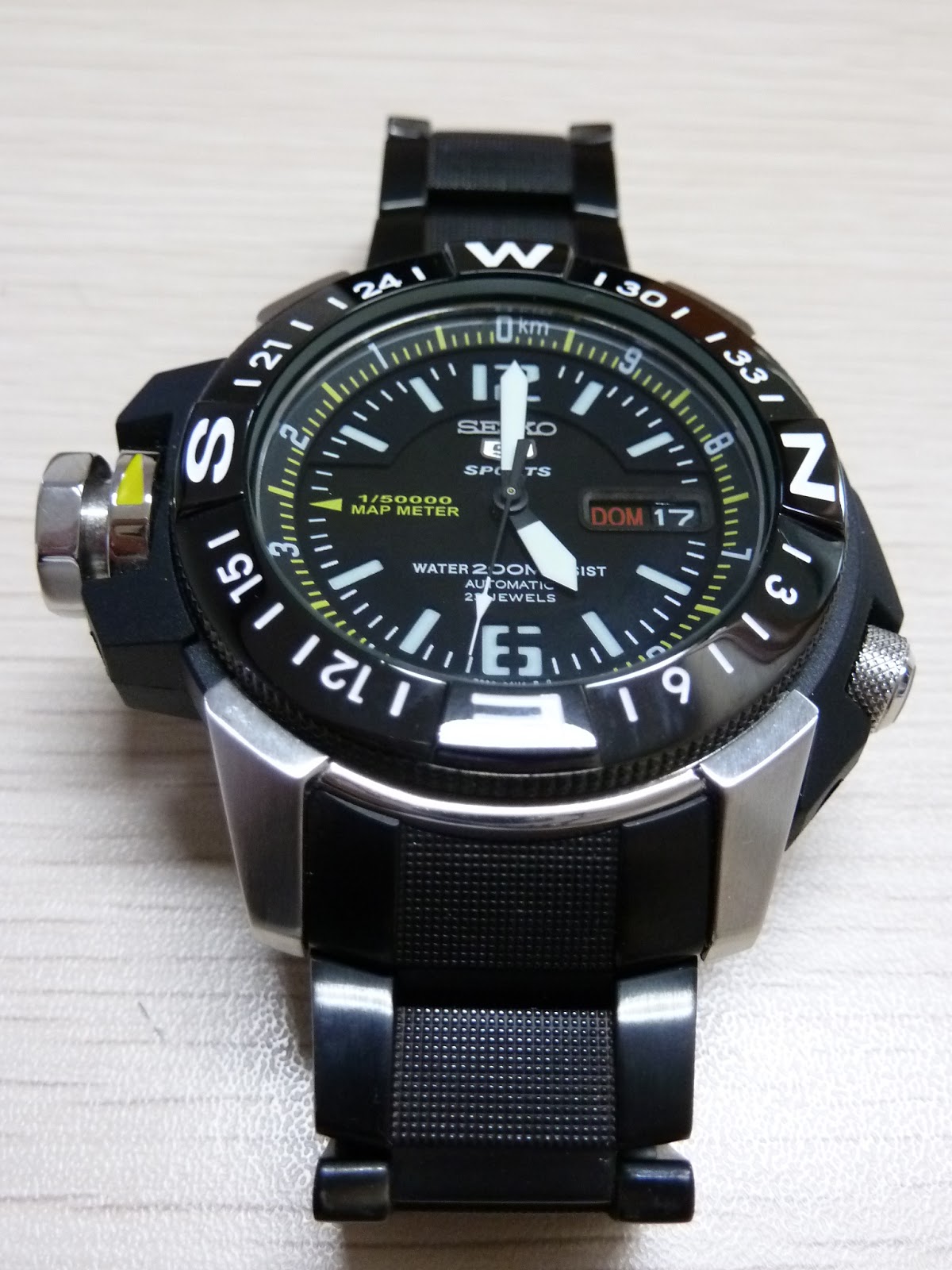 seiko 5 automatic map meter skz211k1