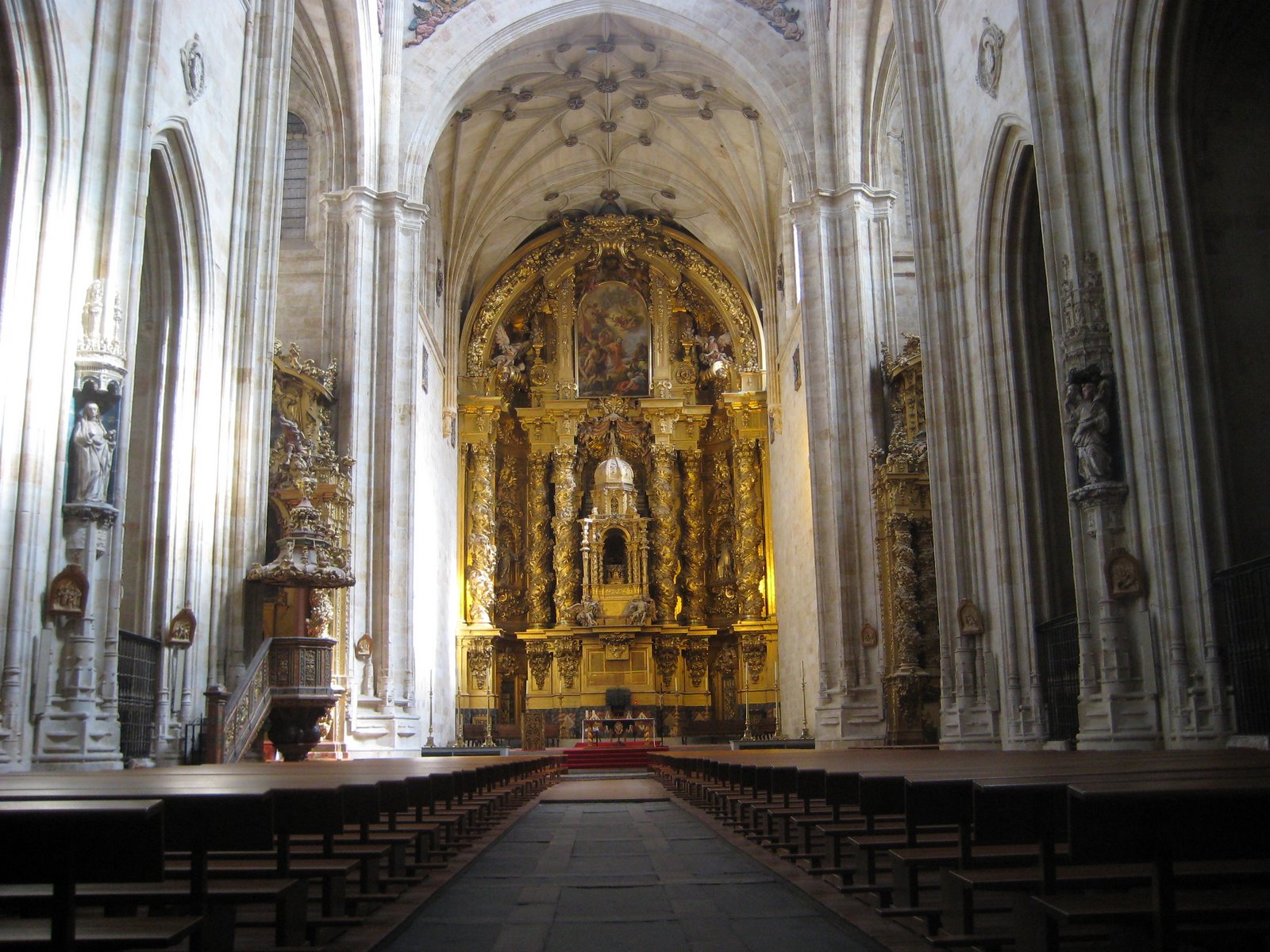 [san+Esteban+Monastery,+Salamanca_0008.JPG]