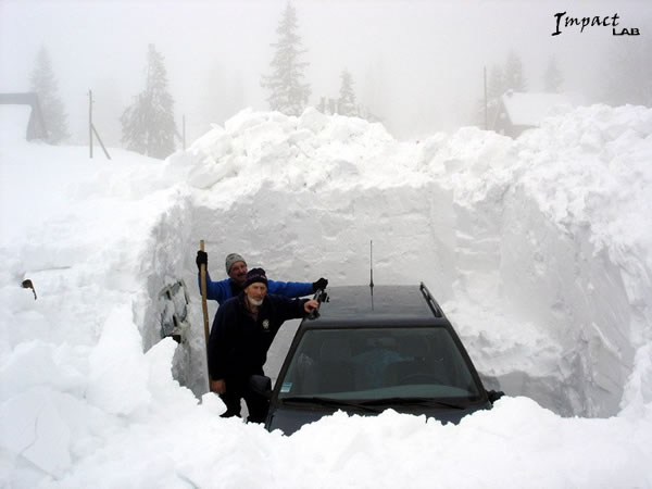 [Image: 200802_shoveling.jpg]