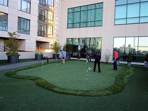 Dave Donelson Tee To Green Trump Tower Adds Putting Dave Donelson Tee To Green Trump Tower Adds Putting