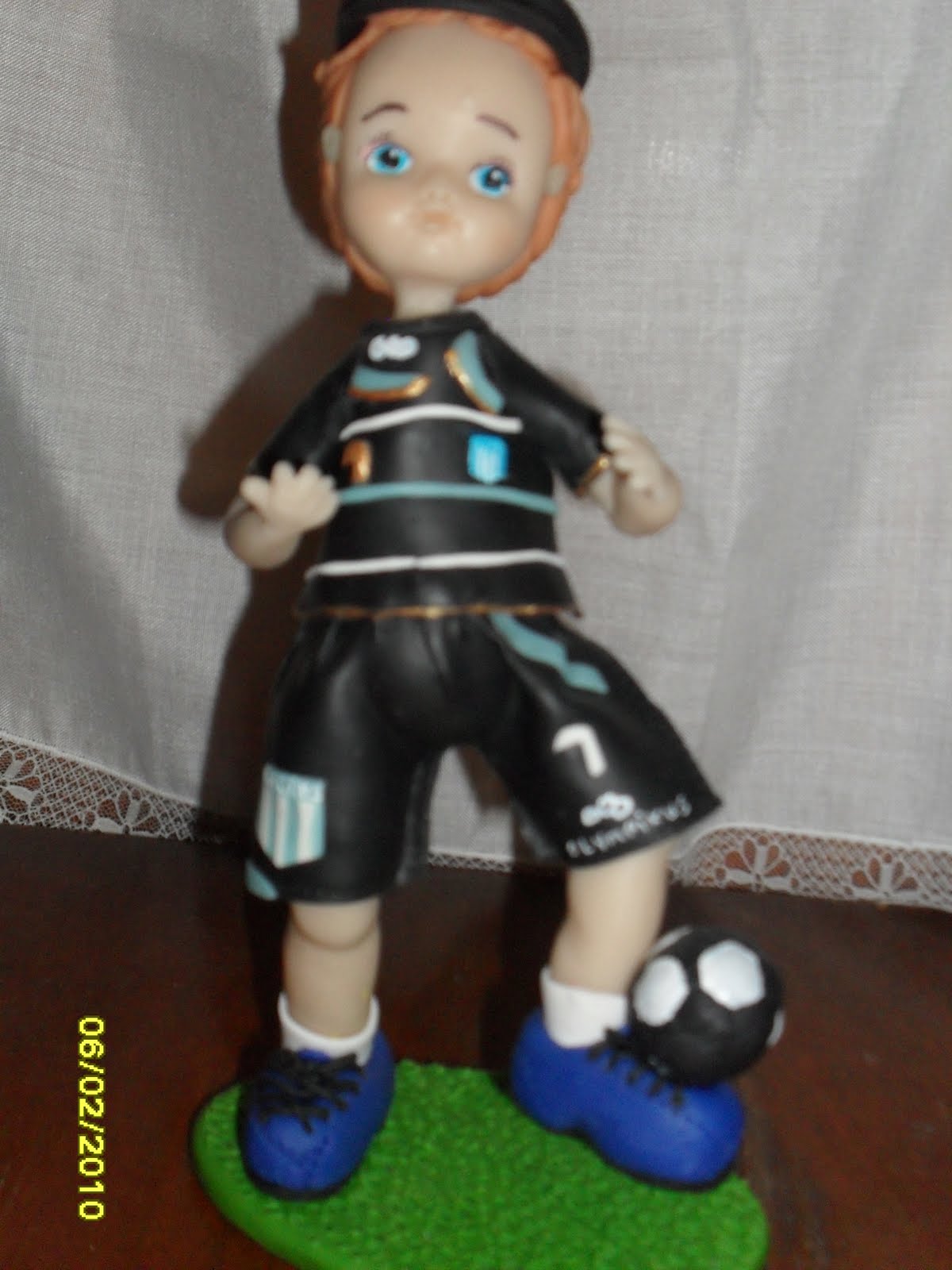 PORCELANA FRIA "CRISTINA" jugador de futbol