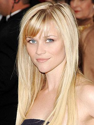 Reece Witherspoon Hairstyle. Reese Witherspoon wearing a