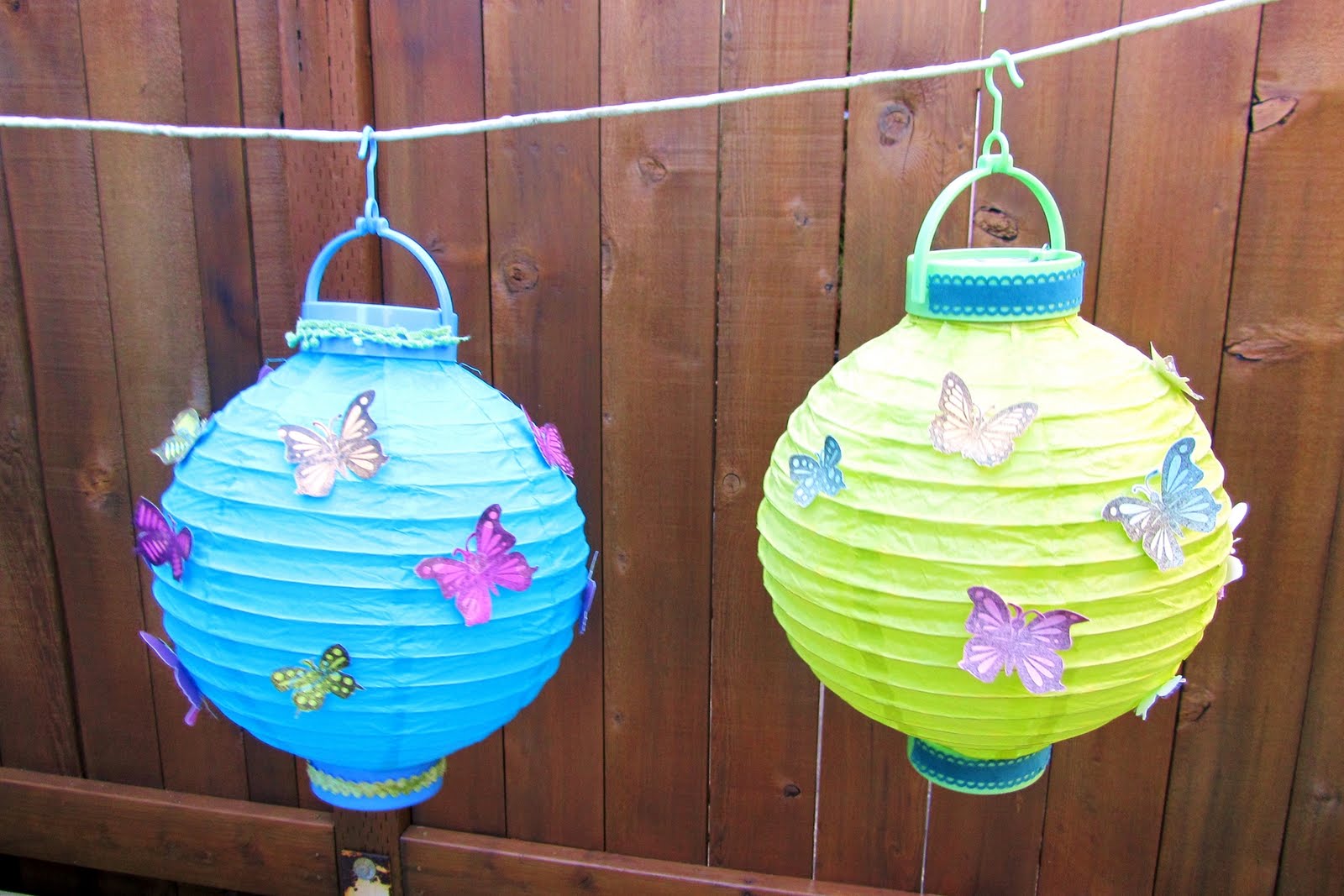 FleursByDesign: Patio Lanterns