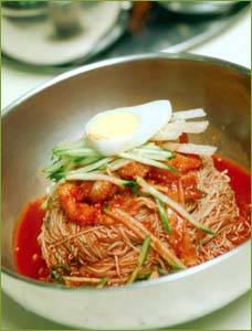 [bibimnaengmyun.jpg]