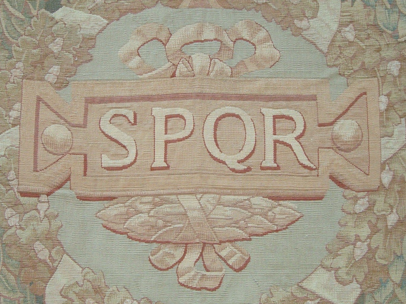 Римский сенат spqr. Римский легион spqr. P q r 8. Орел римской империи spqr. R.