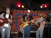 Donavon Frankenreiter concert with muscian Gary Jules and Rob Machado on guitar