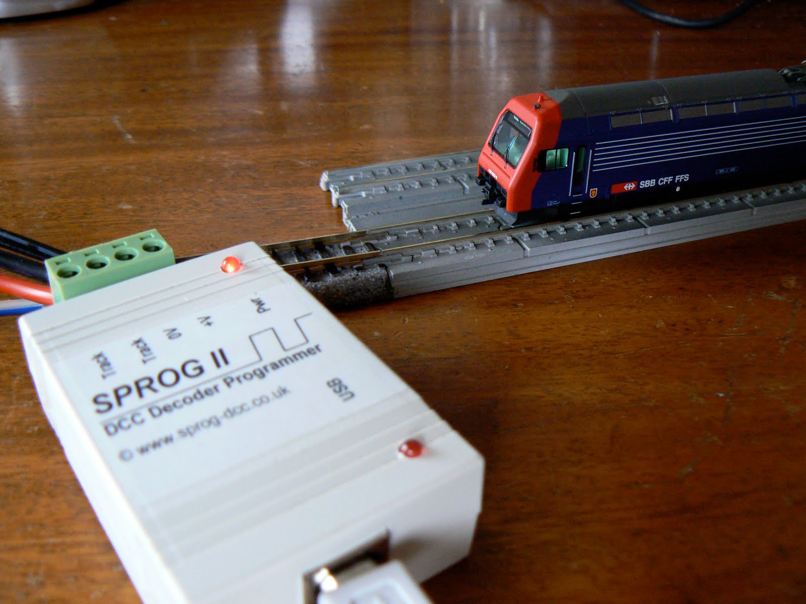 quinntopia - An N Scale blog: May 2010