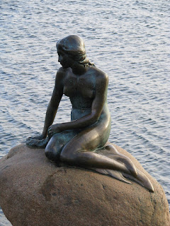 Pildiotsingu Kopenhaagenis avati Väikese merineitsi kuju 1913 tulemus