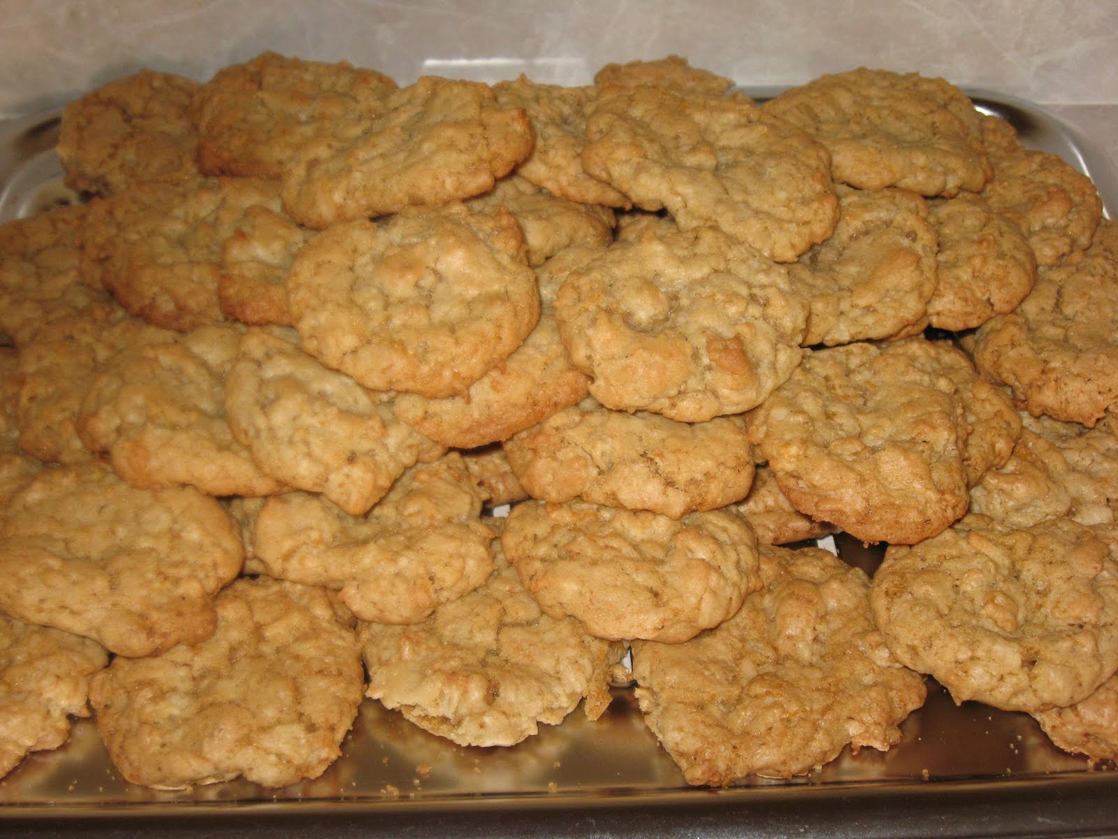 CHANCES R..... Mom's Dish Pan Cookies