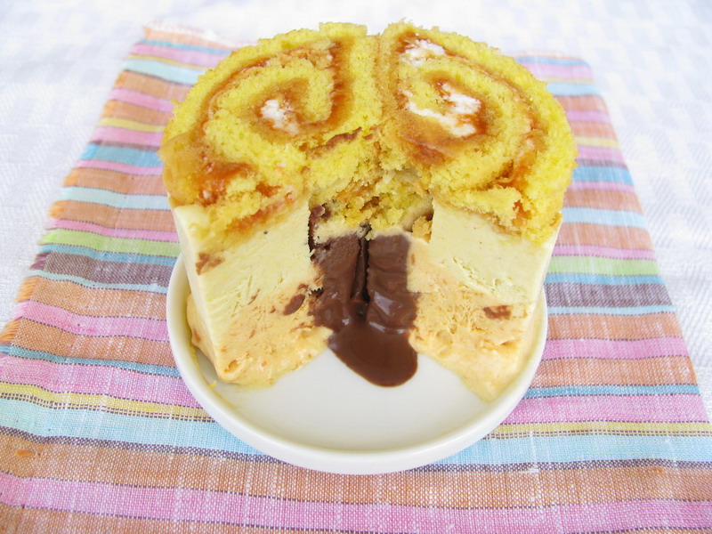 mushitza Swiss Roll Ice Cream Cake