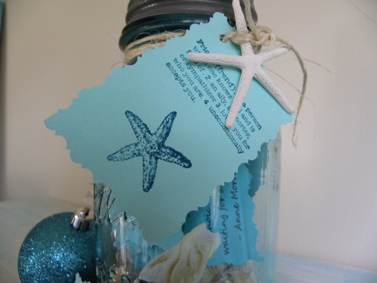 Simple Daisy {beachy christmas gifts}