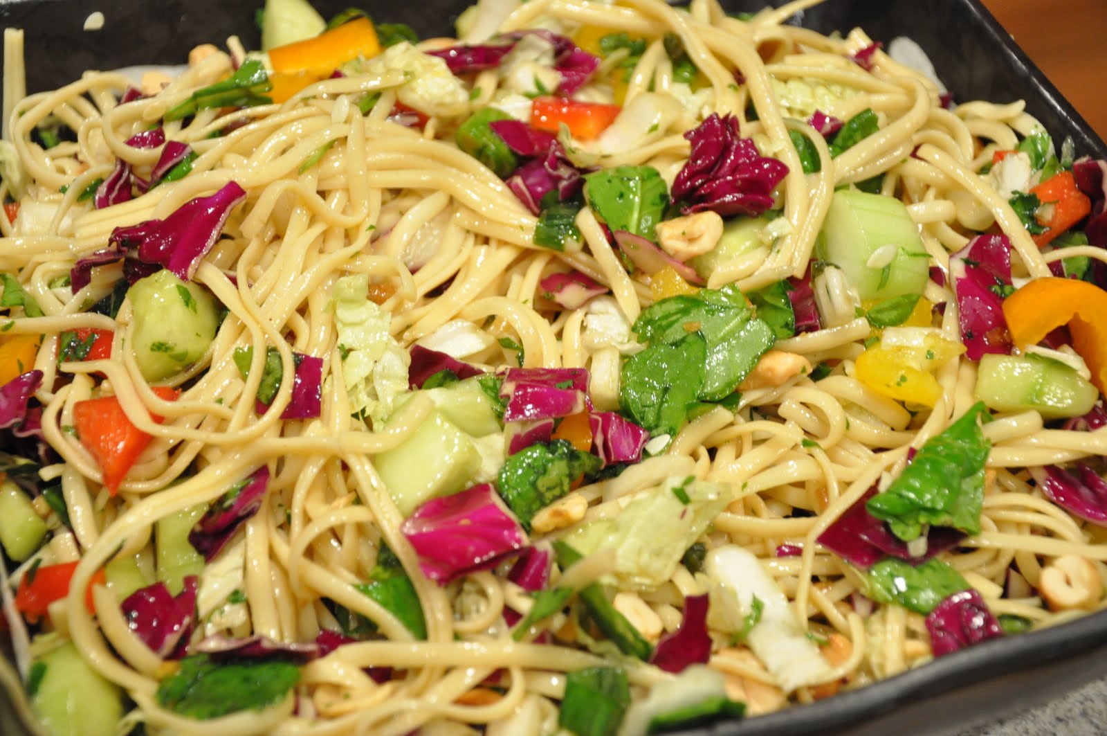 dining-well-pioneer-woman-s-asian-noodle-salad